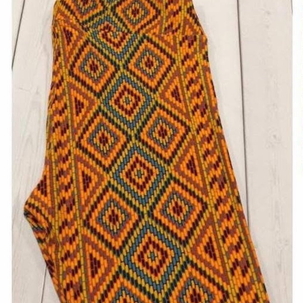 LuLaRoe Leggings - women's tall & curvy
